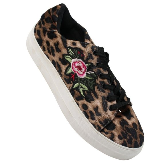 Madden Girl Addie Sz 9M Leopard Print Suede Rose Embroidered Laces Tennis Shoes - Picture 1 of 11